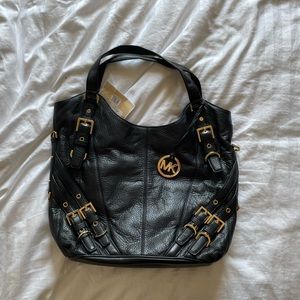 NWT Michael Kors MILO Leather bag